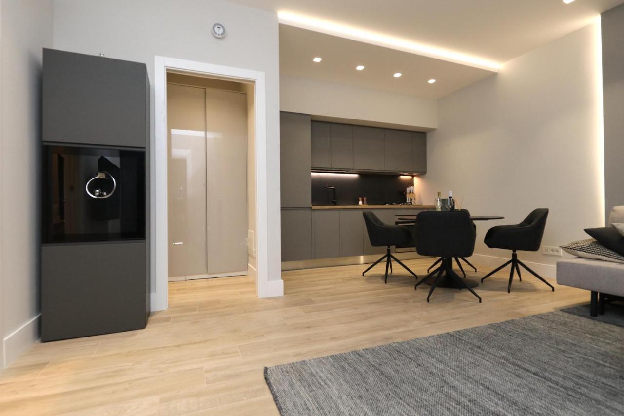Renovated & Fully Equipped-Luxurious-2Room Fontana Suite, It Just Doesn'T Get Any Better! Olbia Eksteriør billede